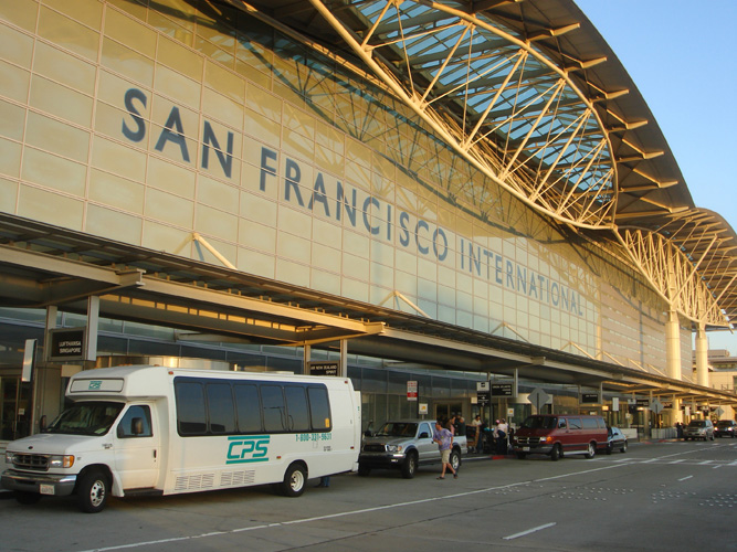 San Francisco Airport International Terminal 463734462_a4bc0c083b_o_removed_timestamp